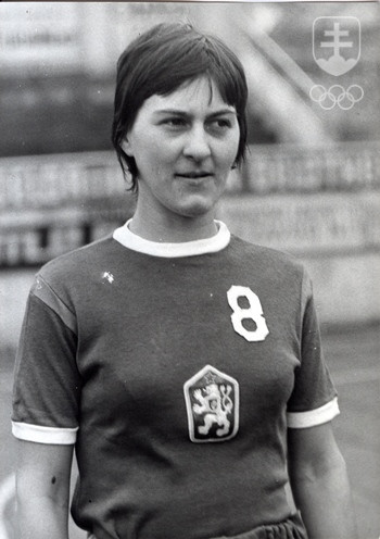 Jana Kuťková v reprezentačnom drese ČSSR v roku 1975.