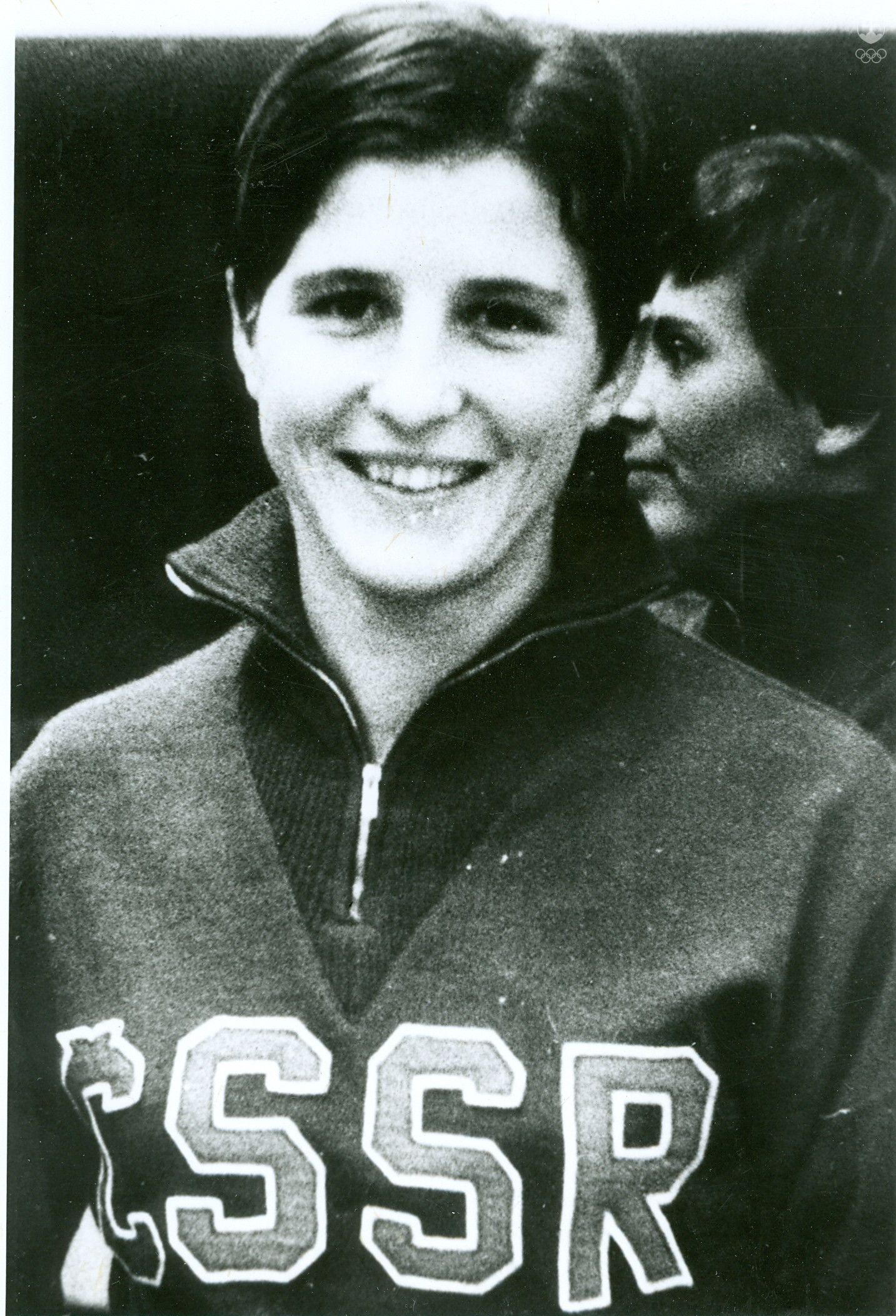 Hilda Mazúrová bola dlhoročnou oporou reprezentačného družstva ČSSR. Dvakrát bola jeho členkou na olympijských hrách a v roku 1967 sa podieľala na zisku bronzovej medaily na ME v Turecku.